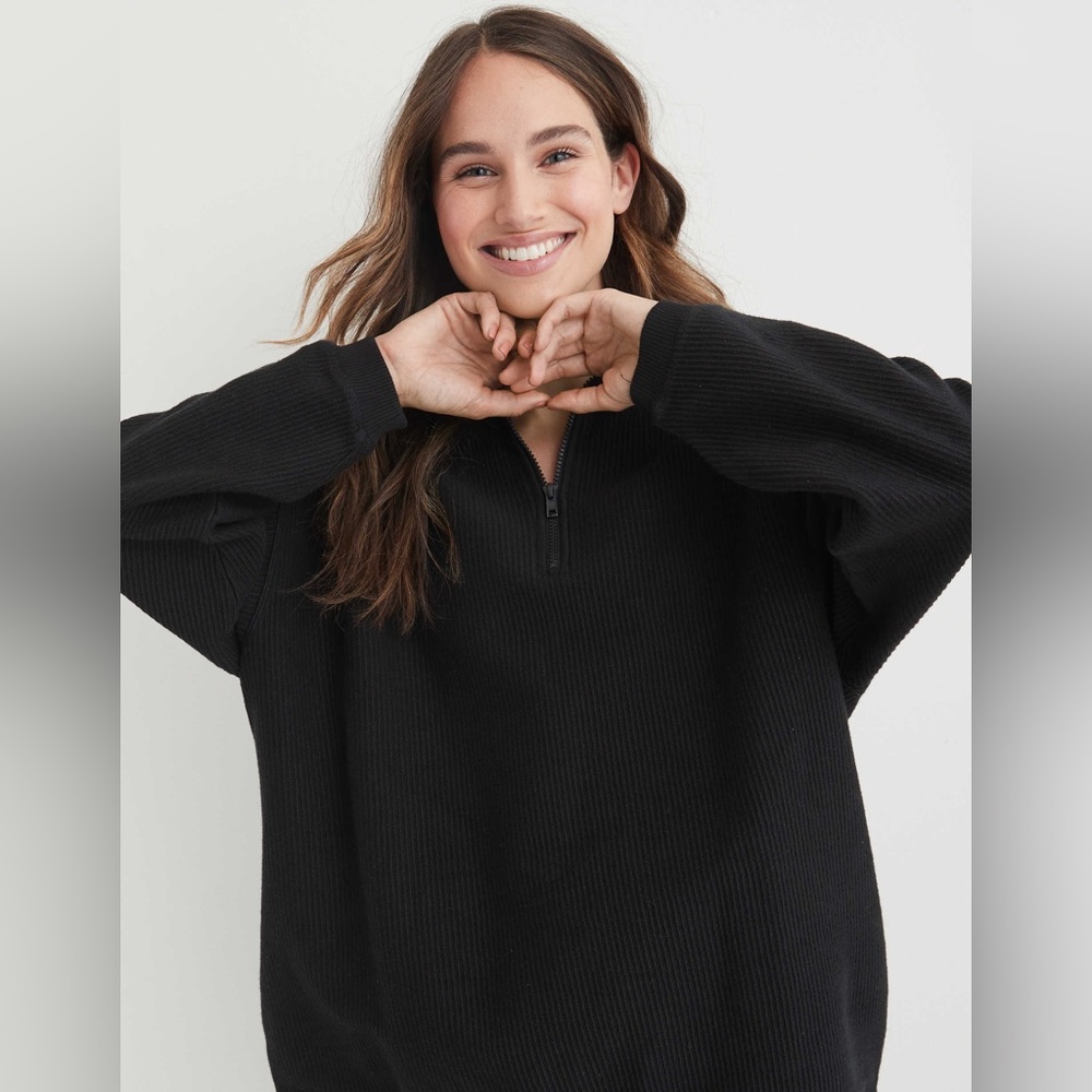 Ribbed Quarter Zip Sweatshirt